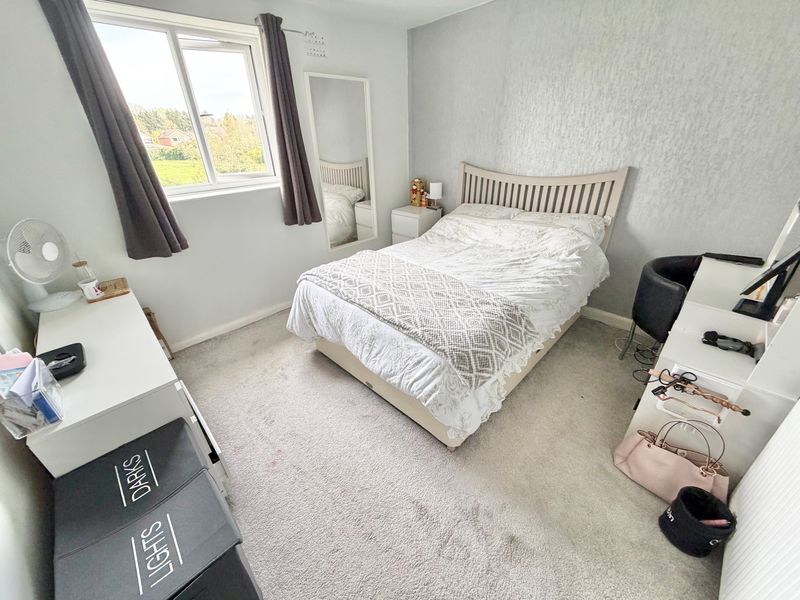 Pound Road Little Sutton